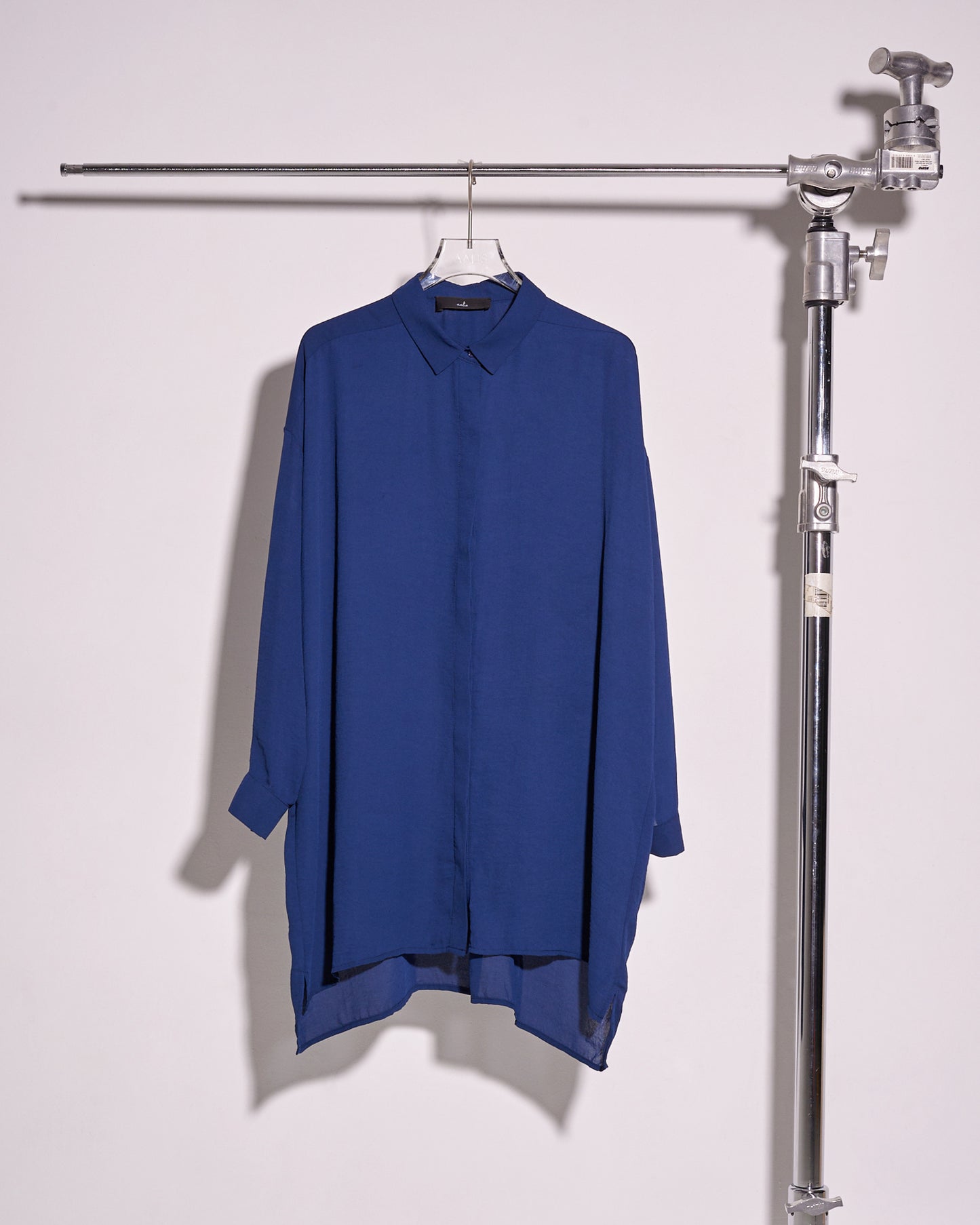 aalis DIARA oversized shirt (Navy)