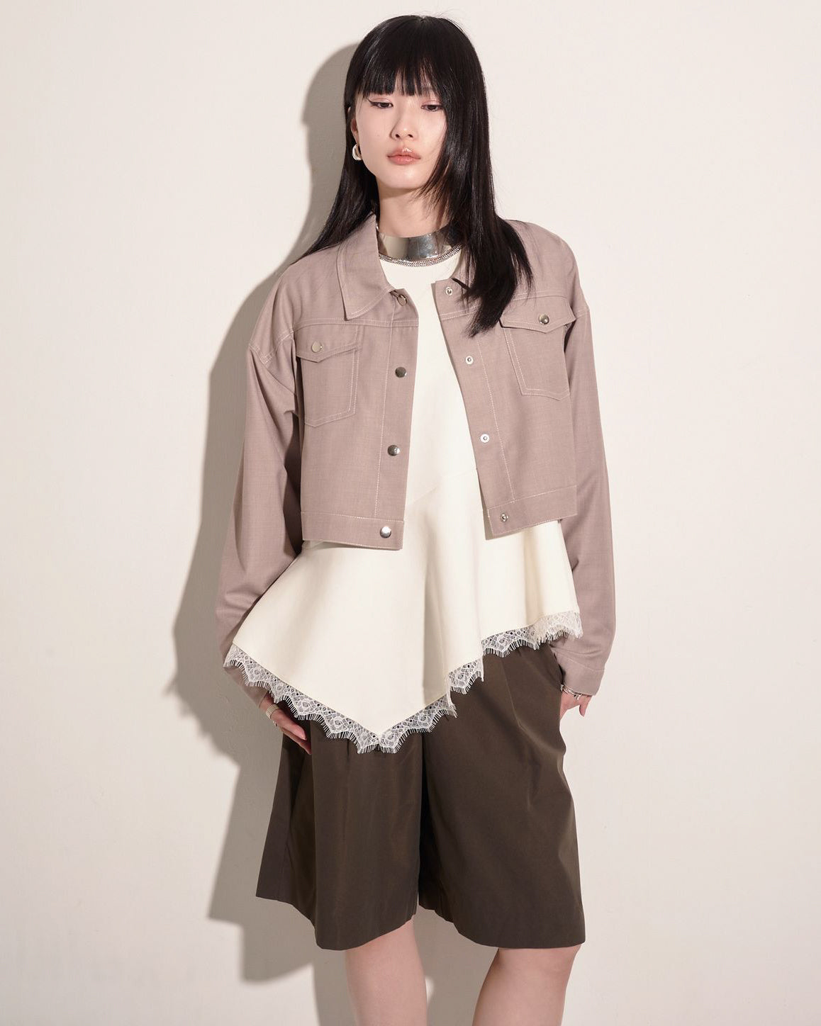 aalis KIMI white stitches drop shoulder jacket (Coco)