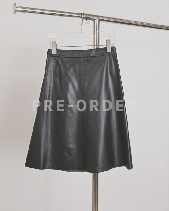 (Pre-order) aalis VALENCIA A line leather skirt (Black)