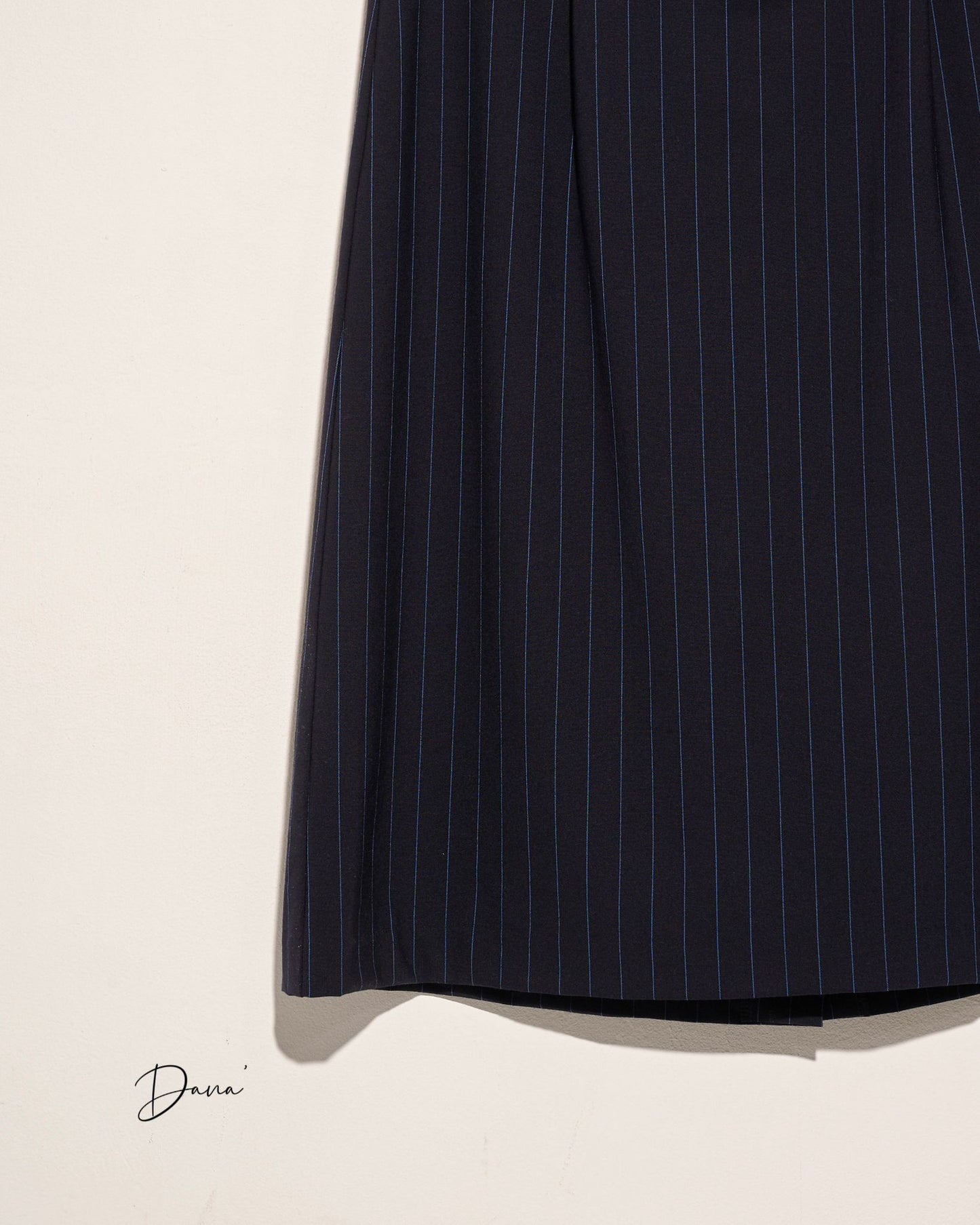 aalis DANA Zip front detail skirt (Navy stripe)